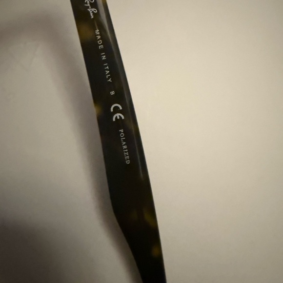 Ray Ban - Polarized women’s sunglasses - Picture 6 of 7